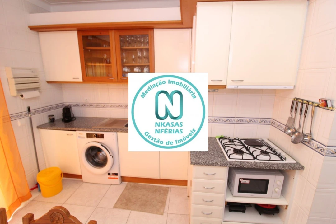 Apartamento T1 para Venda em Portimão Foto 8