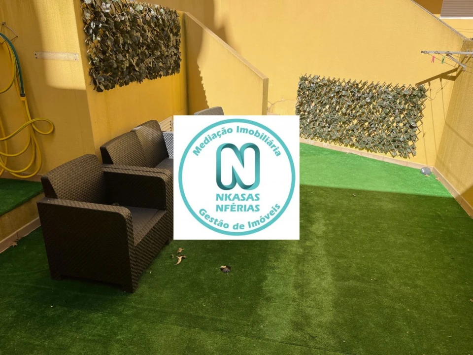 Apartamento T1 para Venda em Portimão Foto 2