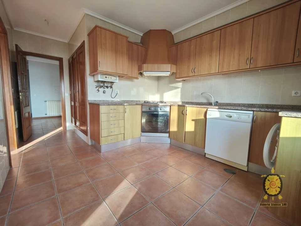 Apartamento T2 para Venda em Gafanha da Boa Hora Foto 14