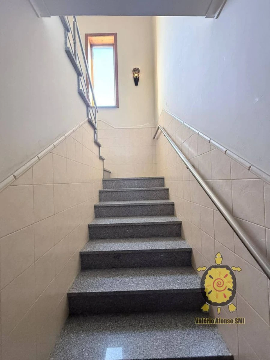 Moradia T4 para Venda em Gafanha da Encarnação Foto 14