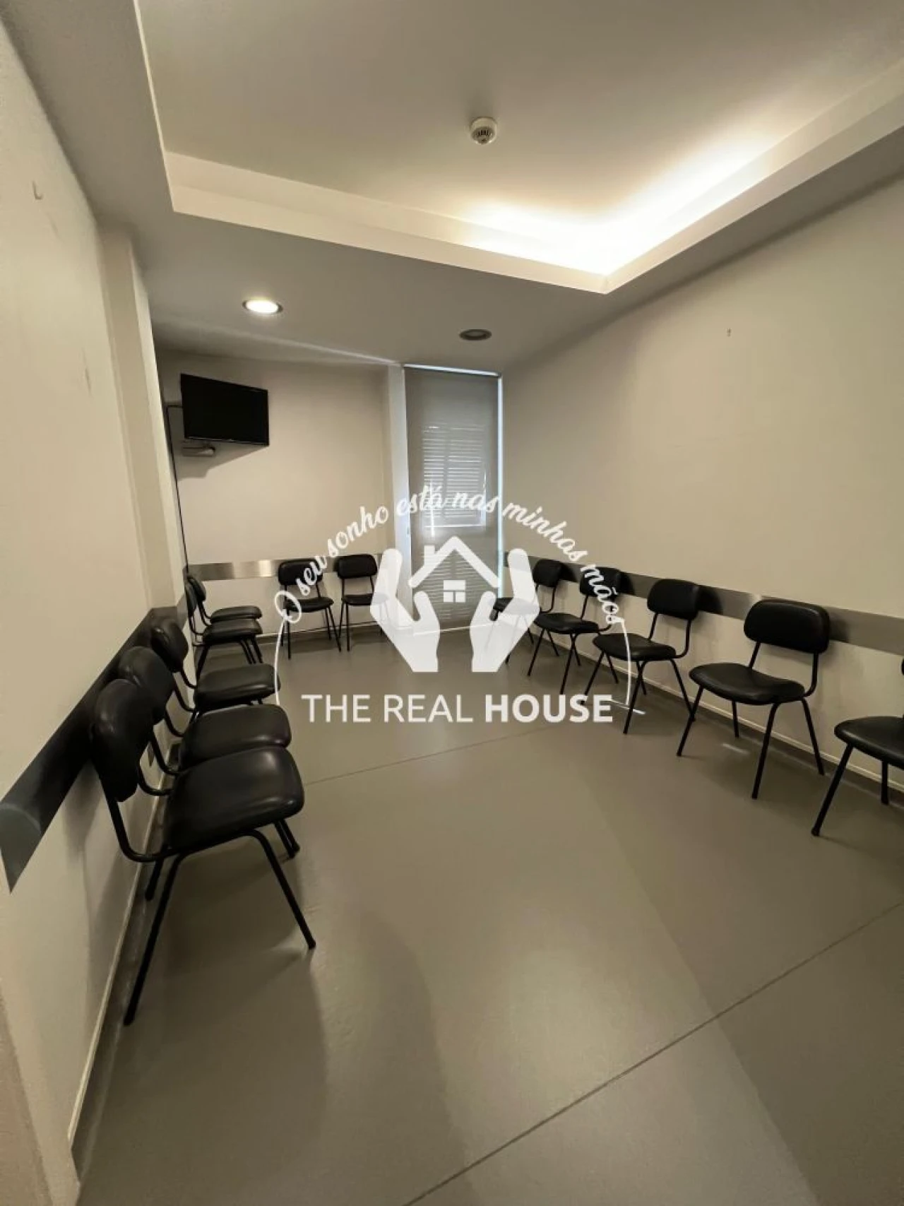 Loja para Arrendamento em Funchal (Santa Luzia) Foto 7