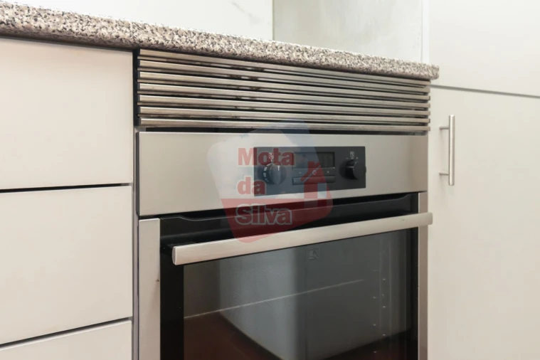 Apartamento T1 para Venda em Caparica e Trafaria Foto 5