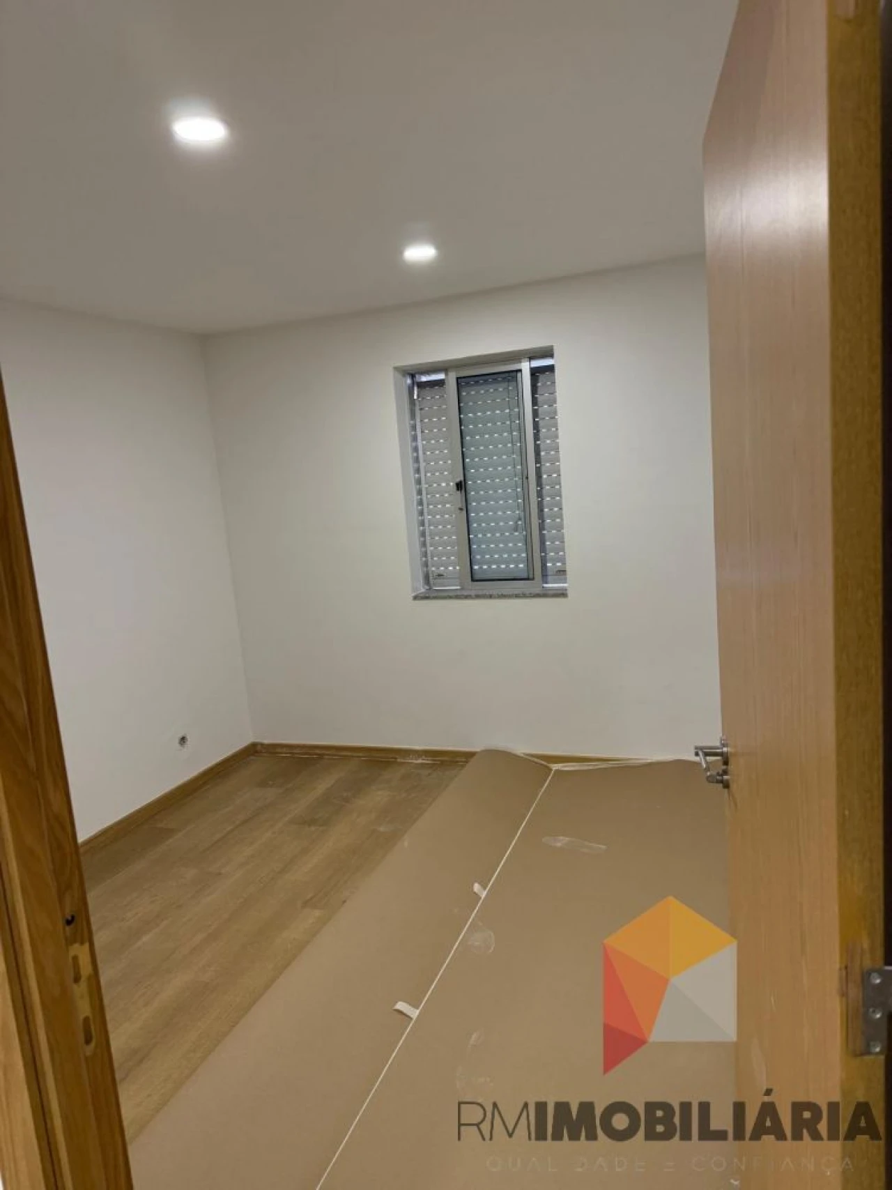 Moradia T6 para Venda em Fânzeres e São Pedro da Cova Foto 13