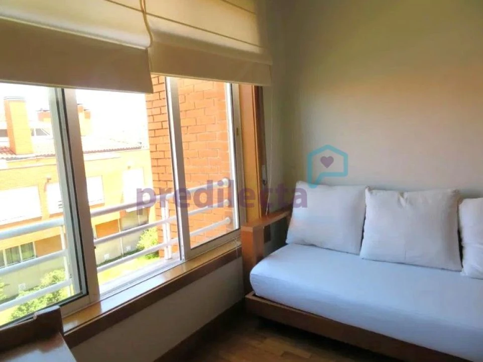 Apartamento T1 para Arrendamento em São Mamede de Infesta e Senhora da Hora Foto 3