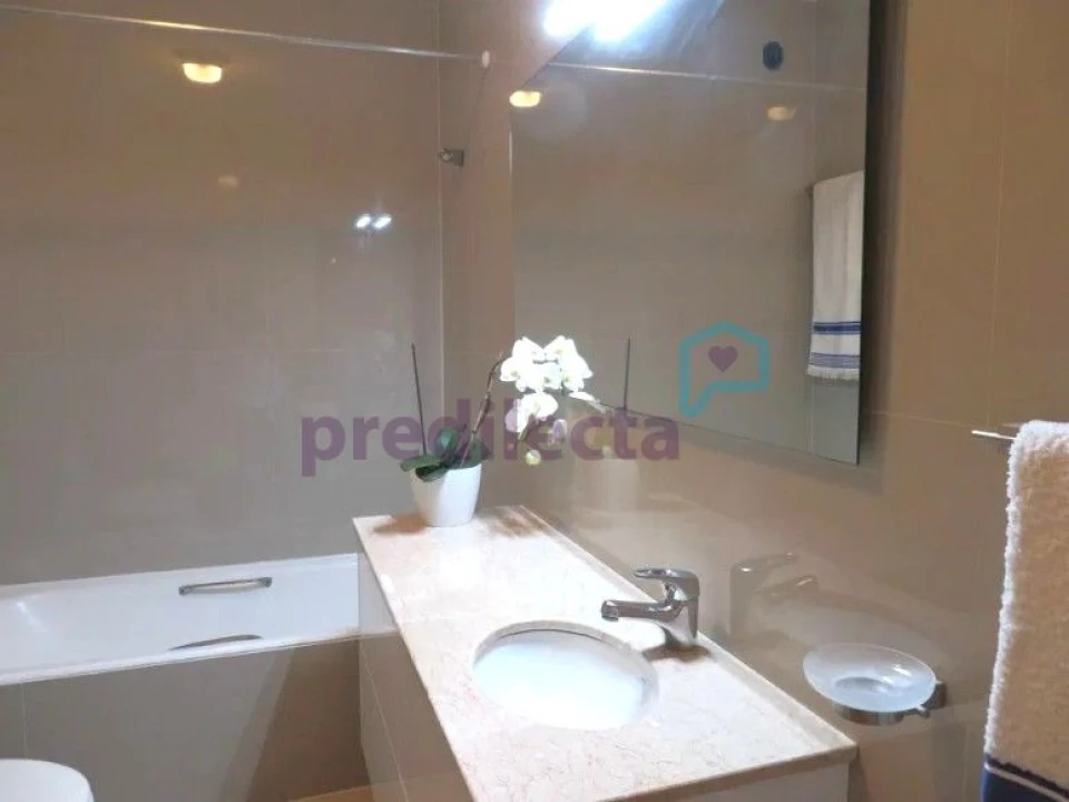 Apartamento T1 para Arrendamento em São Mamede de Infesta e Senhora da Hora Foto 8