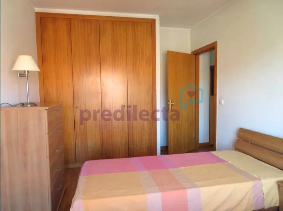 Apartamento T1 para Arrendamento em São Mamede de Infesta e Senhora da Hora Foto 13