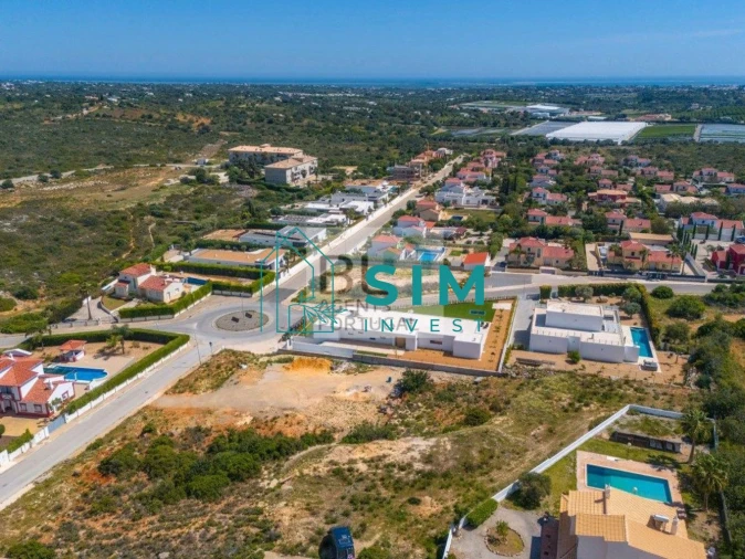 Terreno para Venda em Quelfes Foto 6