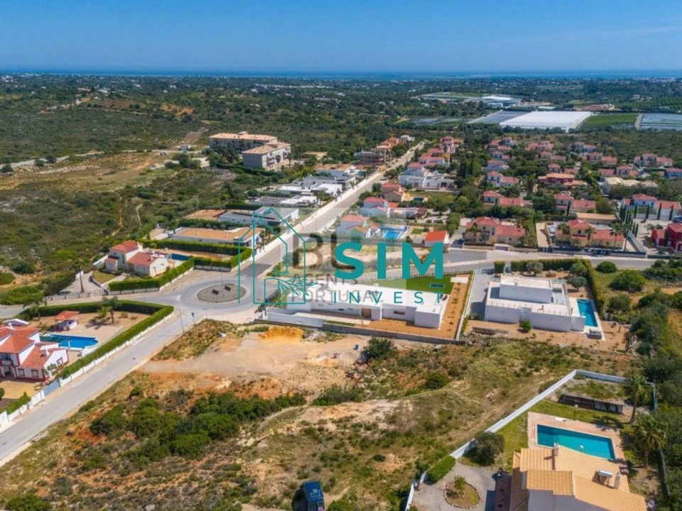 Terreno para Venda em Quelfes Foto 6