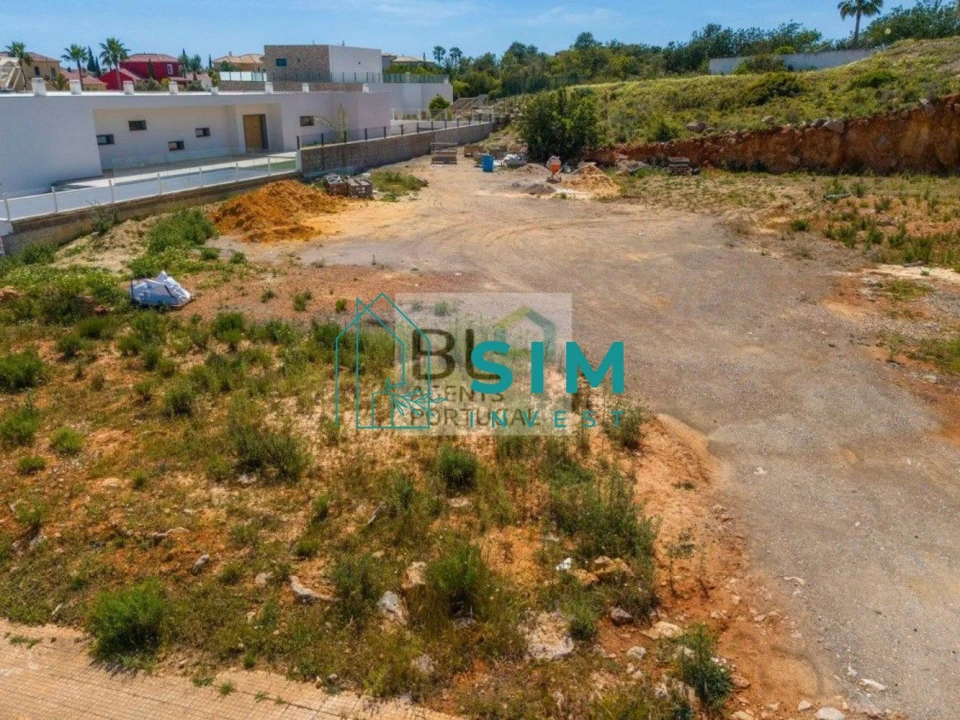 Terreno para Venda em Quelfes Foto 20