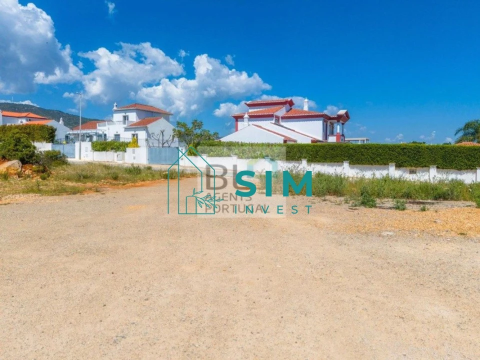 Terreno para Venda em Quelfes Foto 32