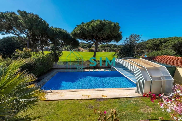 Moradia T4 para Venda em Quarteira Foto 19