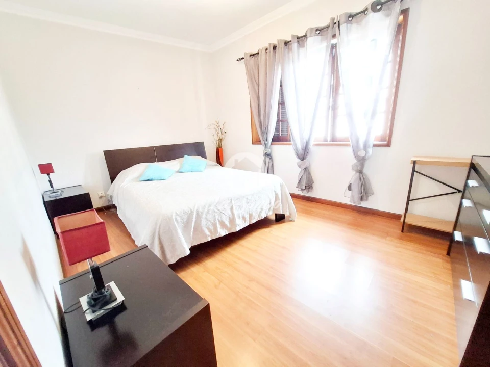 Moradia T4 para Venda em Póvoa de Varzim, Beiriz e Argivai Foto 3