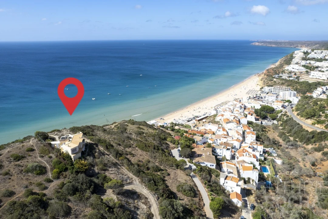 Quinta T3 para Venda em Budens Foto 1