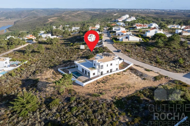 Moradia T4 para Venda em Aljezur Foto 60