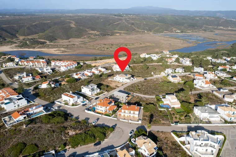 Moradia T4 para Venda em Aljezur Foto 56