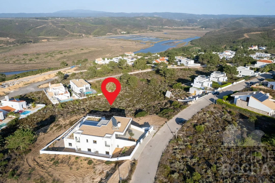 Moradia T4 para Venda em Aljezur Foto 59