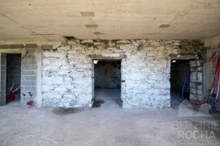 Moradia T3 para Venda em Estreito da Calheta Foto 15