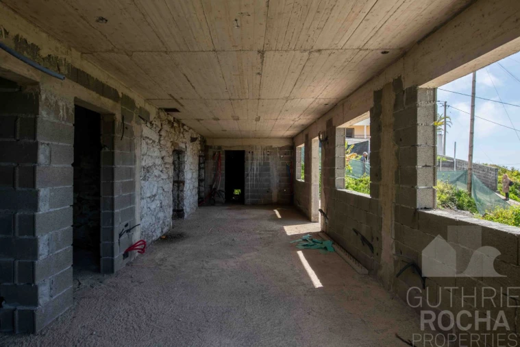 Moradia T3 para Venda em Estreito da Calheta Foto 7