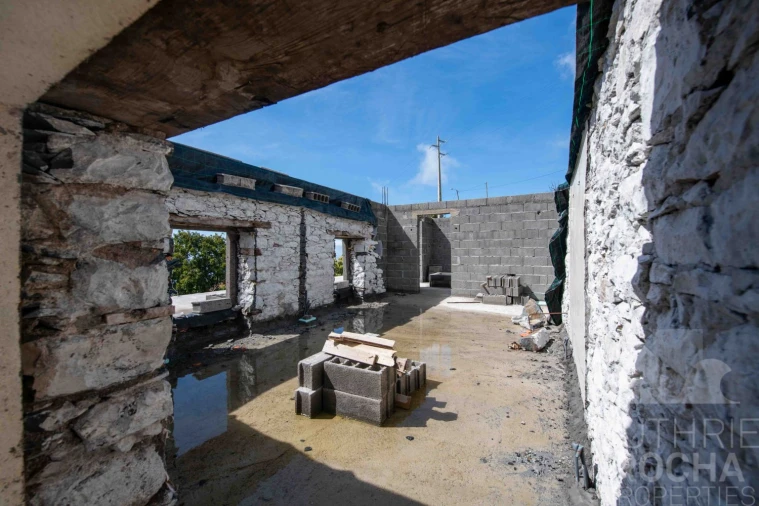 Moradia T3 para Venda em Estreito da Calheta Foto 16