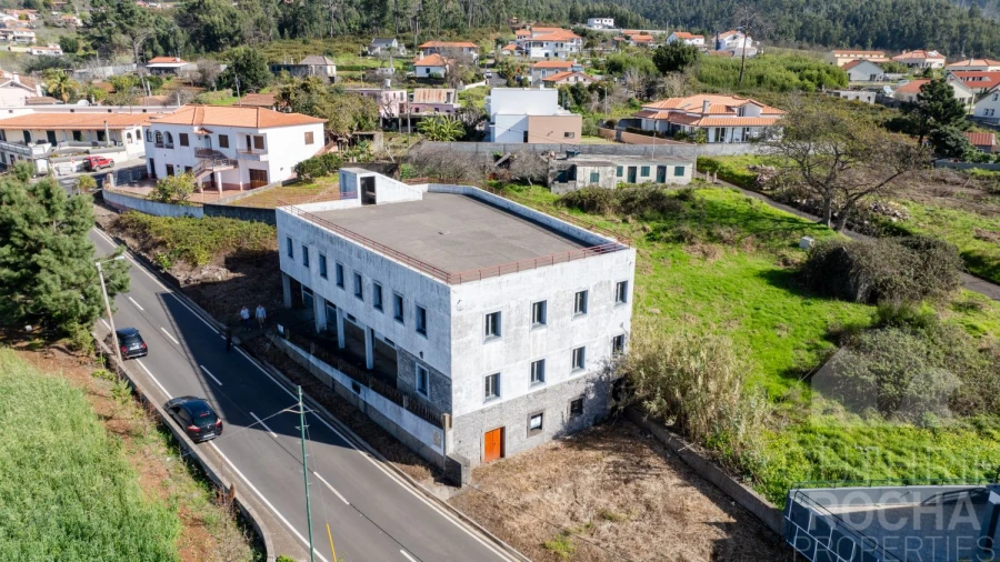 Loja para Venda em Fajã da Ovelha Foto 5