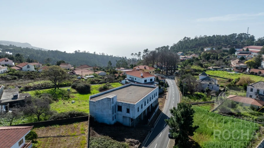 Loja para Venda em Fajã da Ovelha Foto 3