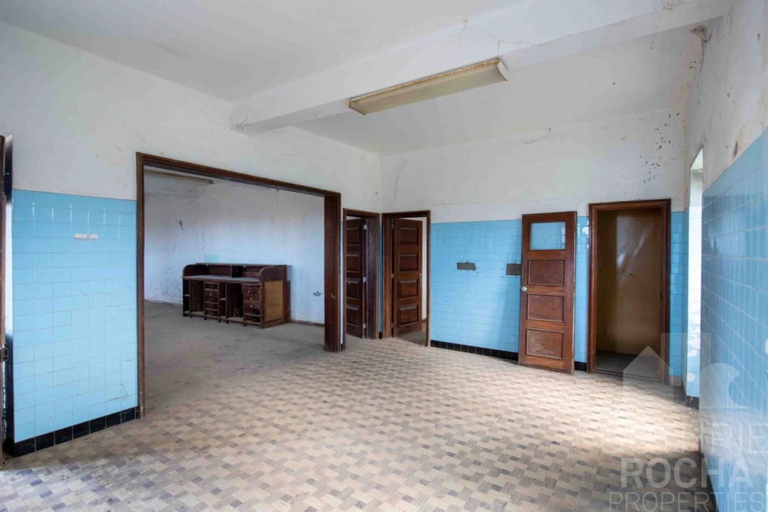 Loja para Venda em Fajã da Ovelha Foto 12