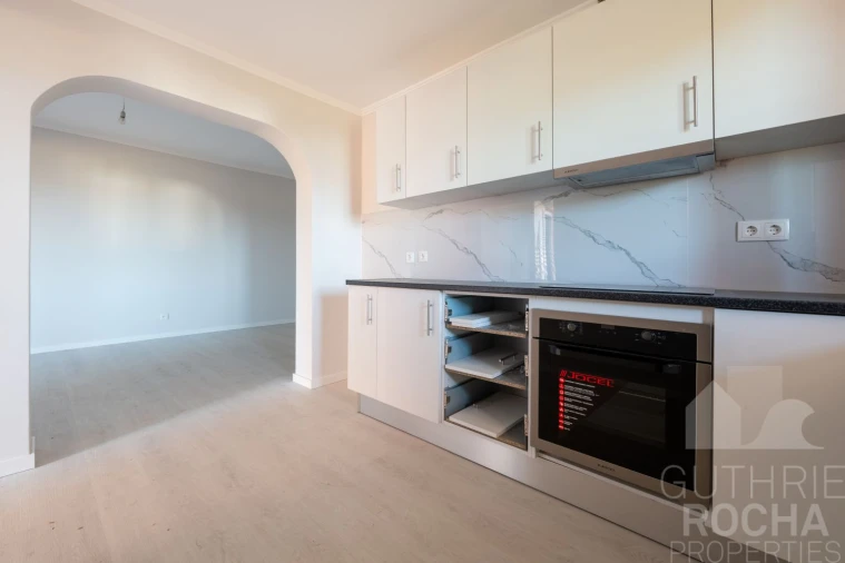 Moradia T3 para Venda em Fajã da Ovelha Foto 5