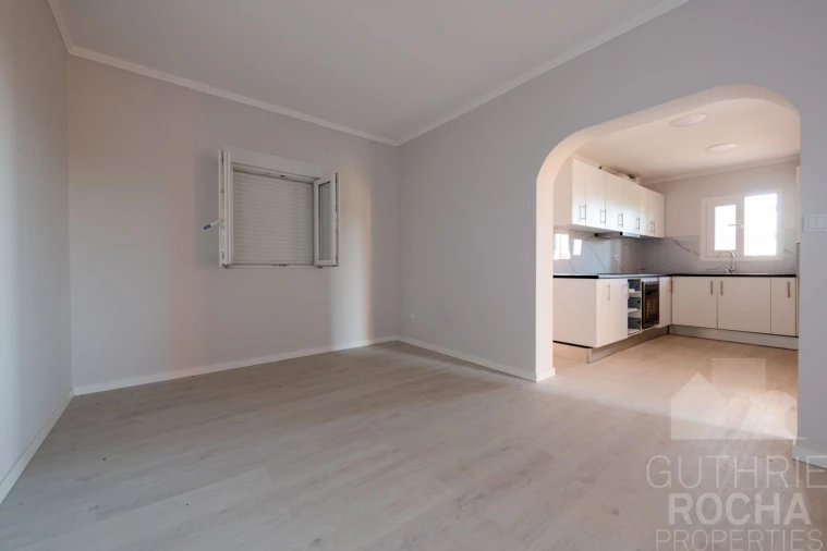 Moradia T3 para Venda em Fajã da Ovelha Foto 14