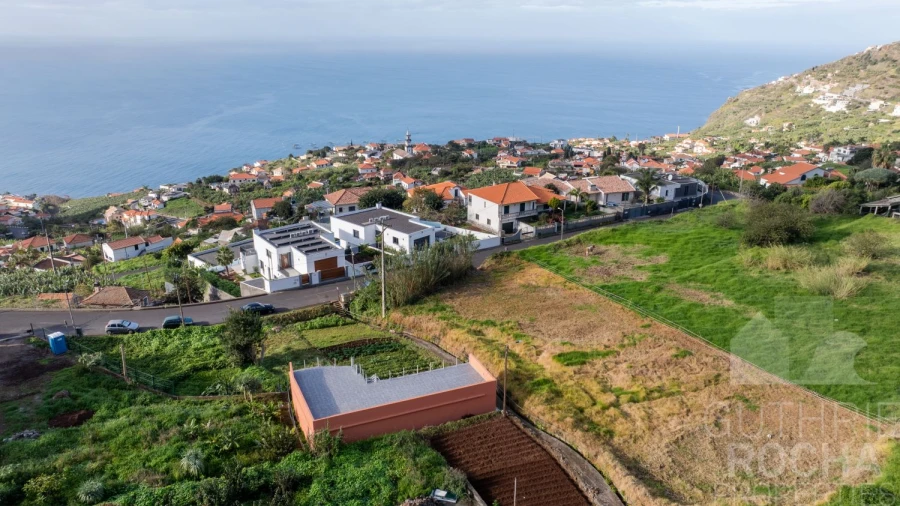 Moradia T3 para Venda em Fajã da Ovelha Foto 3