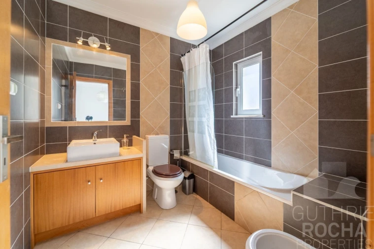 Moradia T3 para Venda em Aljezur Foto 17