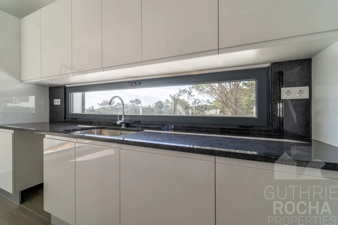 Moradia T4 para Venda em Aljezur Foto 11