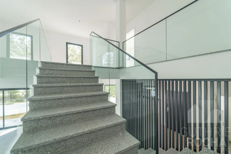 Moradia T4 para Venda em Aljezur Foto 16