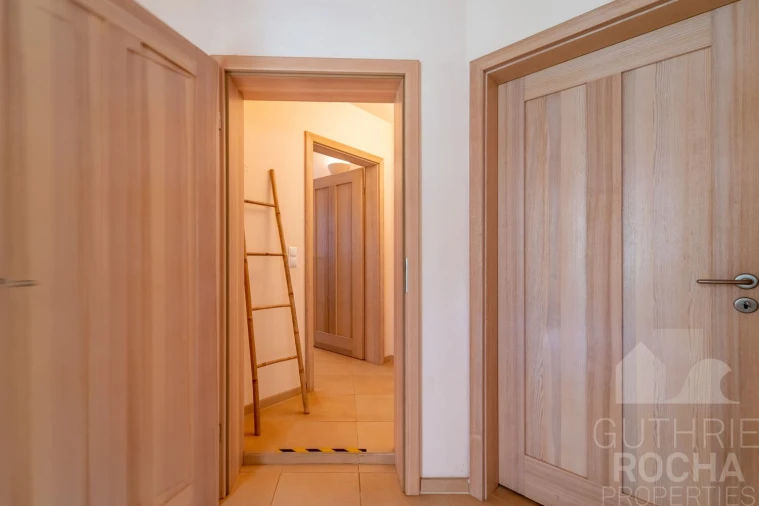 Moradia T5 para Venda em Aljezur Foto 9