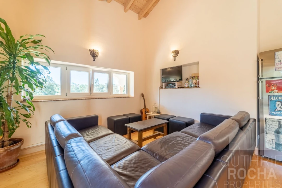 Moradia T5 para Venda em Aljezur Foto 8