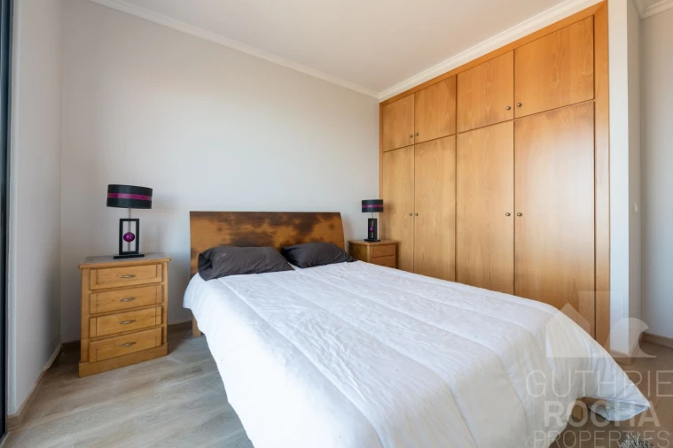 Moradia T3 para Venda em Prazeres Foto 14