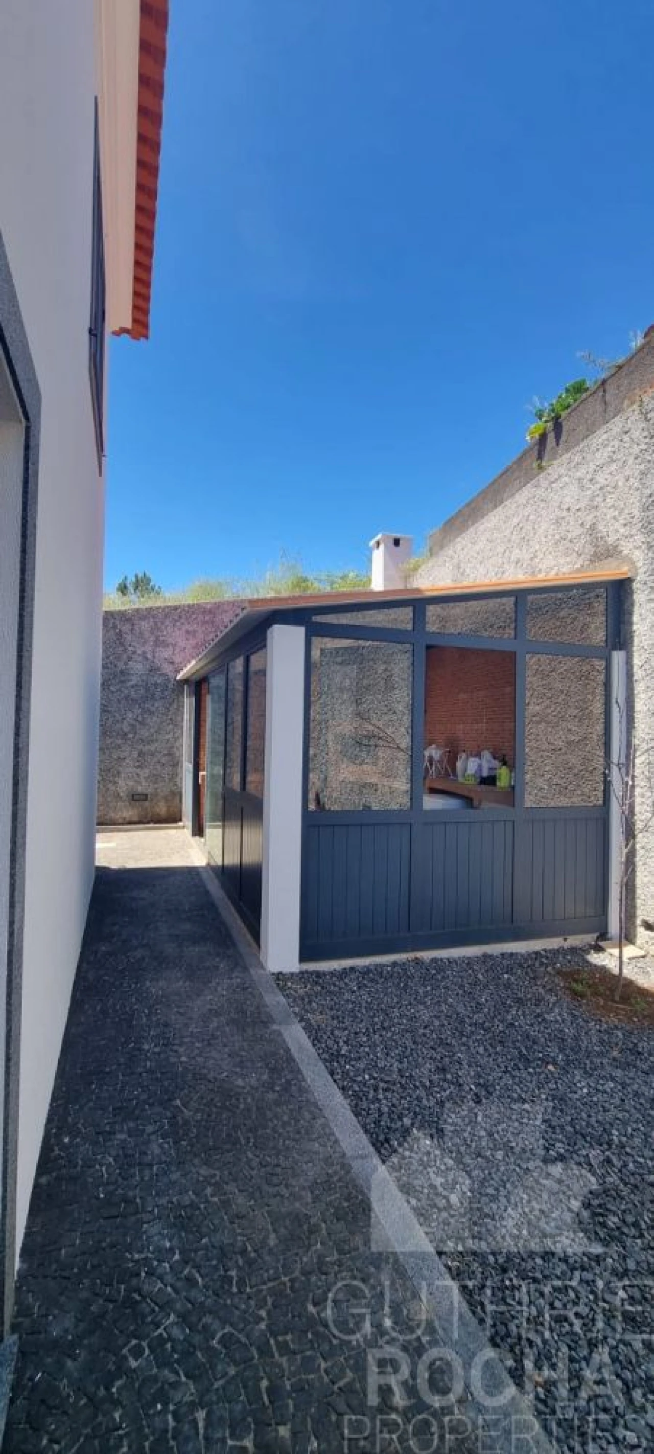 Moradia T3 para Venda em Prazeres Foto 11