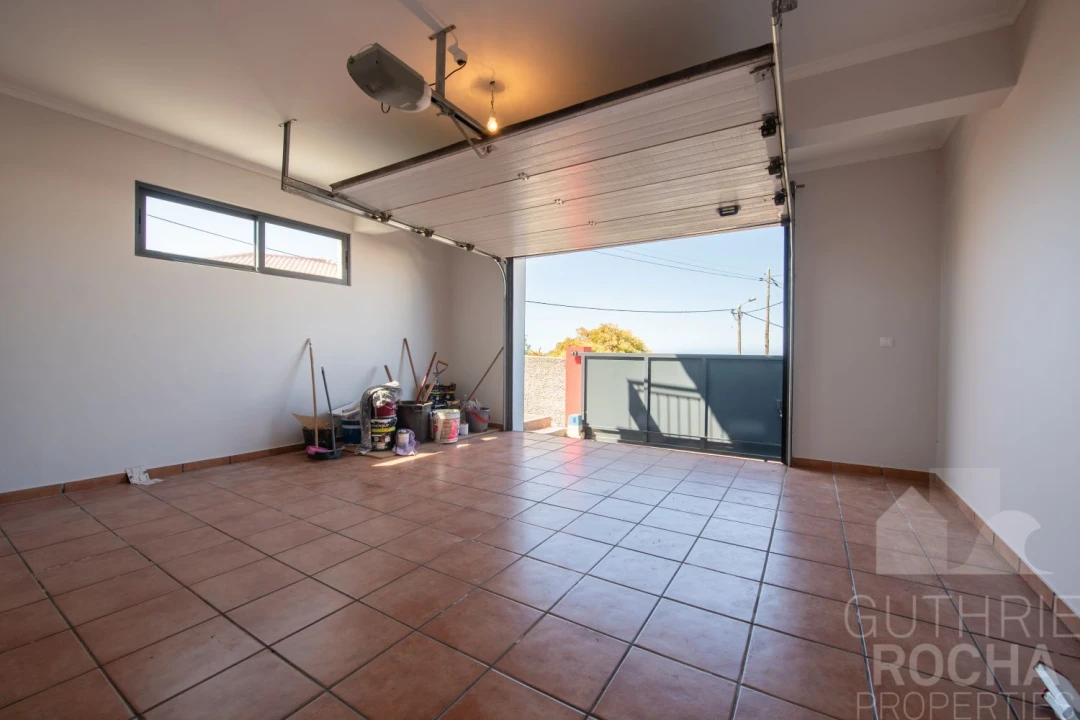 Moradia T3 para Venda em Prazeres Foto 22