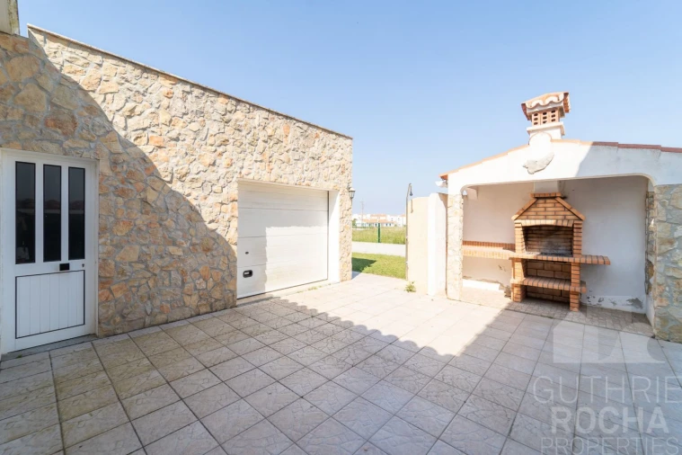 Moradia T3 para Venda em Aljezur Foto 24