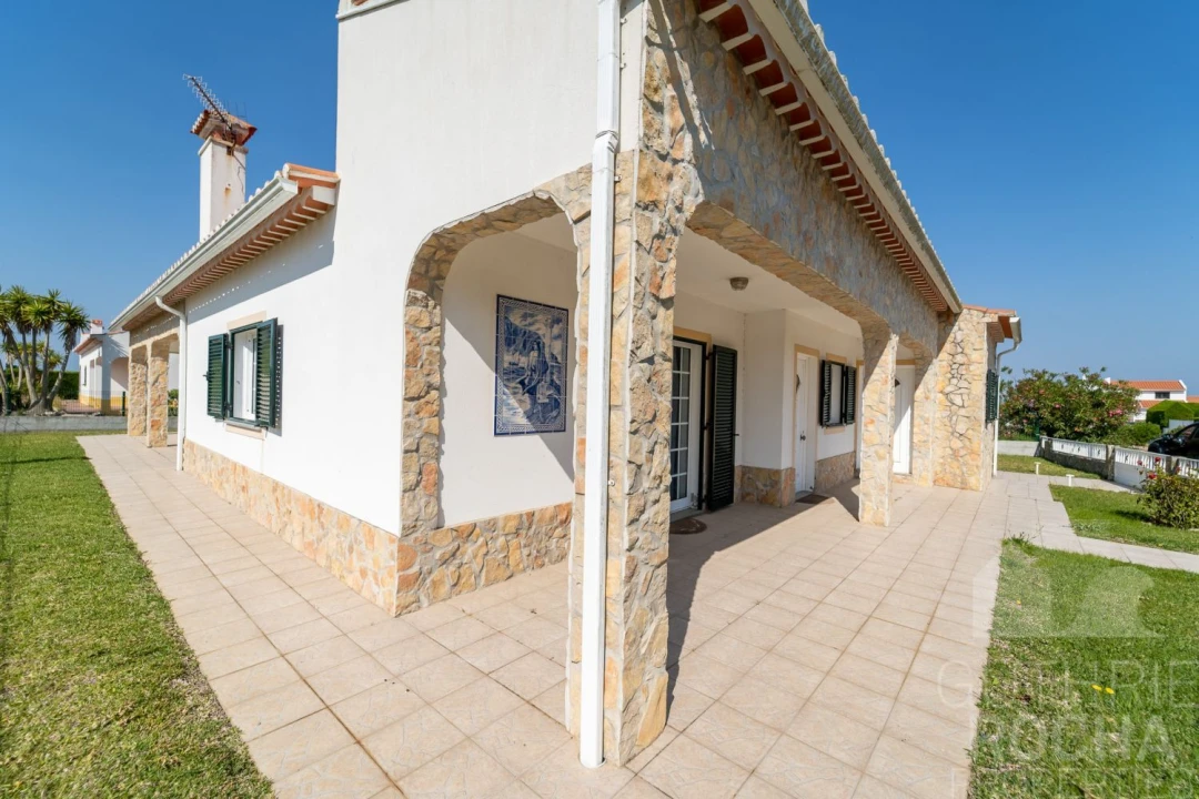 Moradia T3 para Venda em Aljezur Foto 4