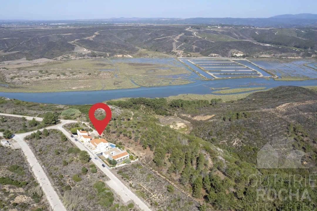 Moradia T3 para Venda em Aljezur Foto 37