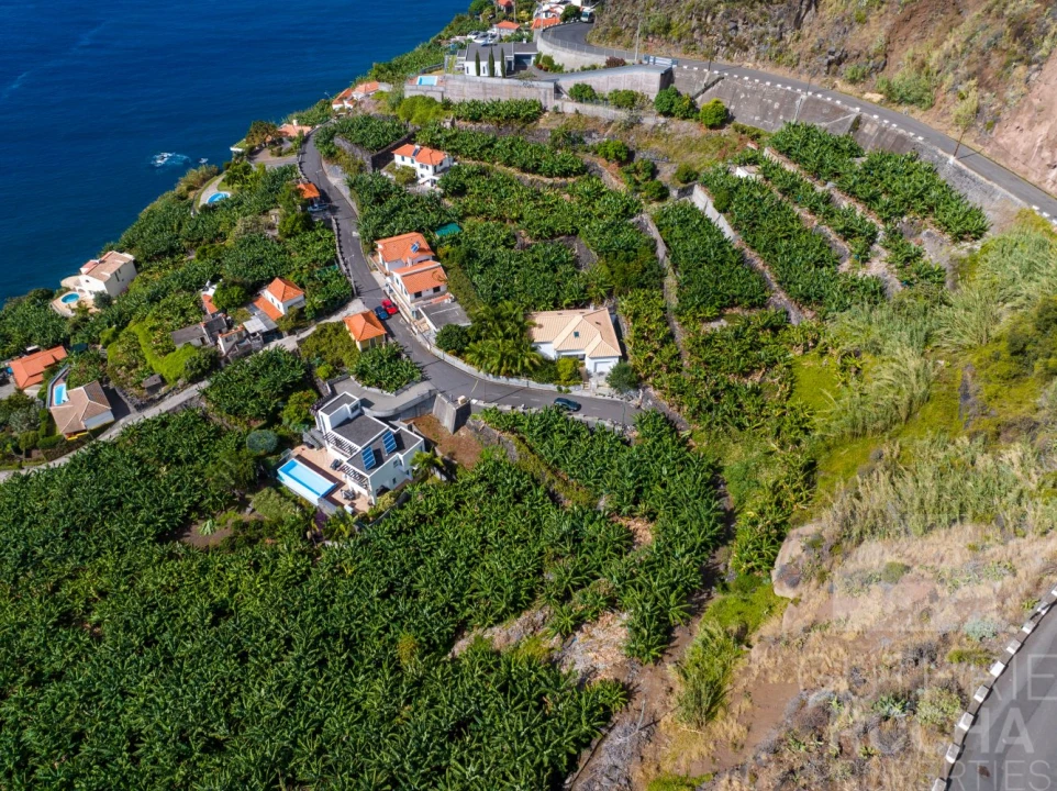 Terreno para Venda em Fajã da Ovelha Foto 3