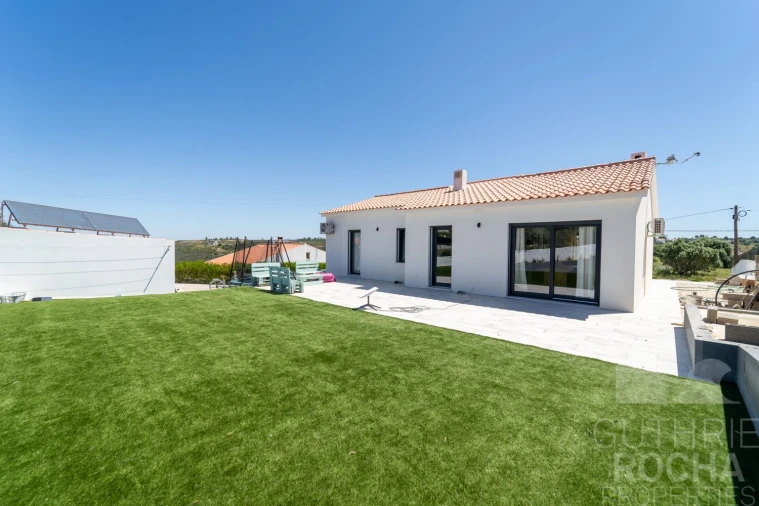 Moradia T2 para Venda em Aljezur Foto 23