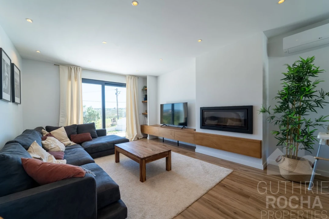 Moradia T2 para Venda em Aljezur Foto 6