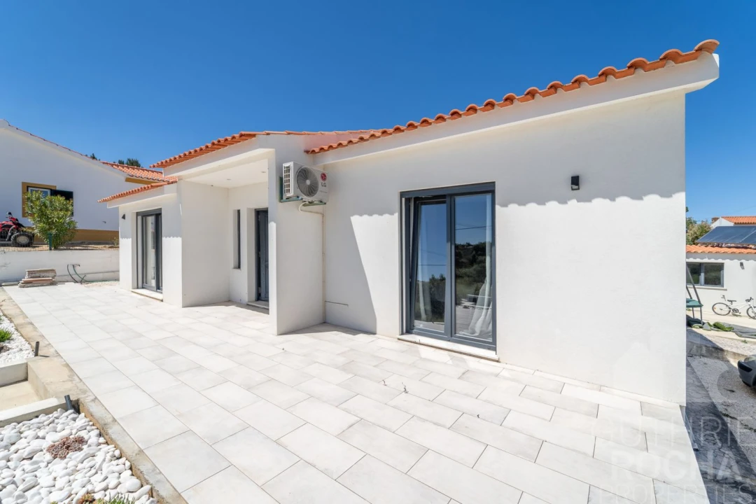 Moradia T2 para Venda em Aljezur Foto 14