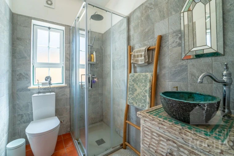 Moradia T4 para Venda em São Teotónio Foto 19