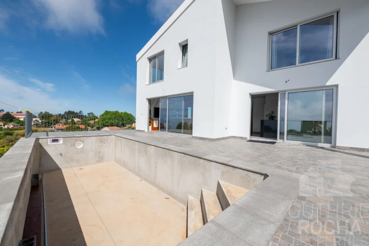 Moradia T3 para Venda em Prazeres Foto 17