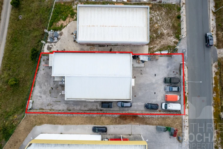 Loja para Venda em Rogil Foto 9