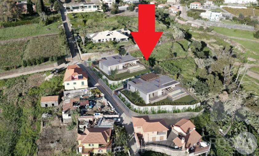 Terreno para Venda em Estreito da Calheta Foto 11