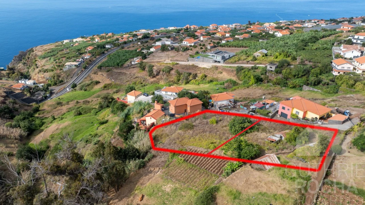 Terreno para Venda em Estreito da Calheta Foto 5