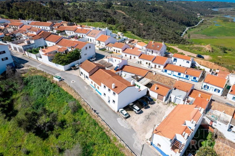 Moradia T2 para Venda em Odeceixe Foto 8